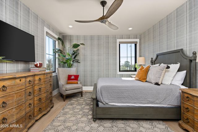 509 E HAYWARD Avenue, Phoenix, AZ 85020