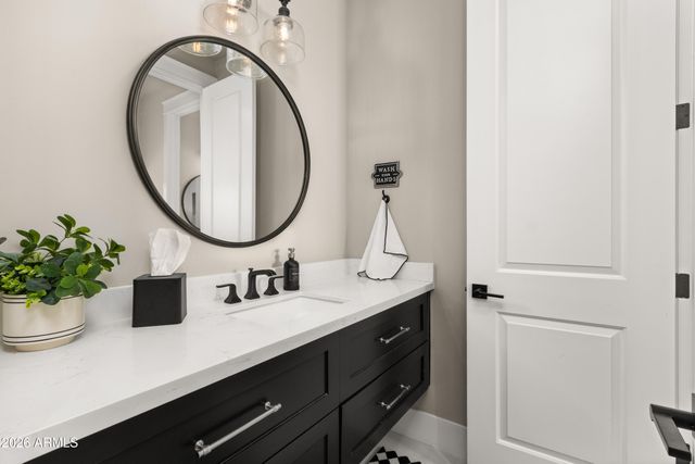 509 E HAYWARD Avenue, Phoenix, AZ 85020