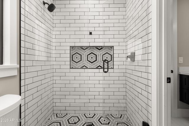 509 E HAYWARD Avenue, Phoenix, AZ 85020