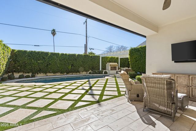 509 E HAYWARD Avenue, Phoenix, AZ 85020