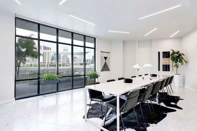 800 Embassy DR 605, Austin, TX 78702