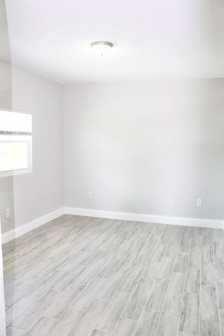 305 Cypress Drive E 1,2,3,4,5, Lake Park, FL 33403