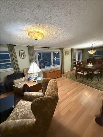 15 Hatfield Avenue, Sidney, NY 13838