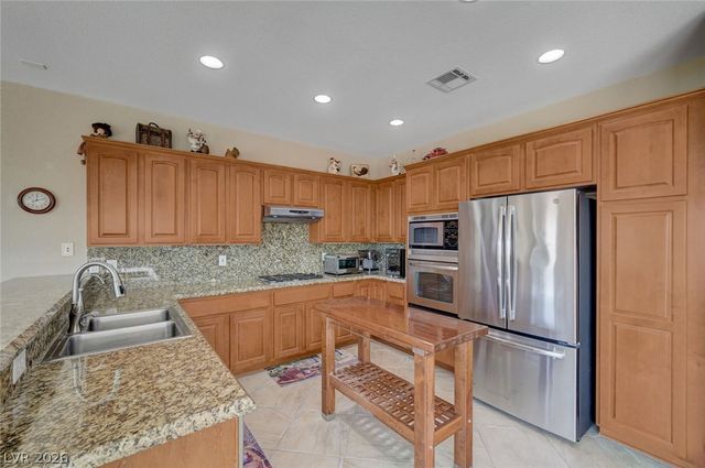 5222 Fiore Bella Boulevard, Las Vegas, NV 89135