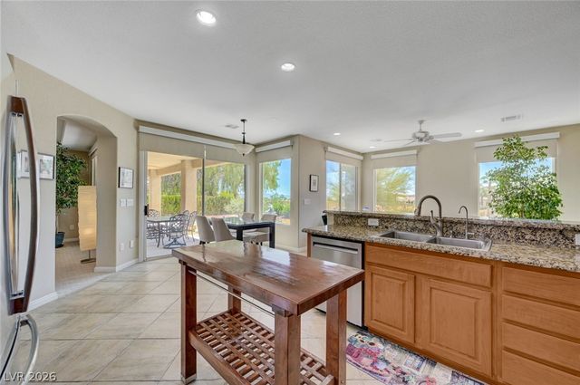 5222 Fiore Bella Boulevard, Las Vegas, NV 89135