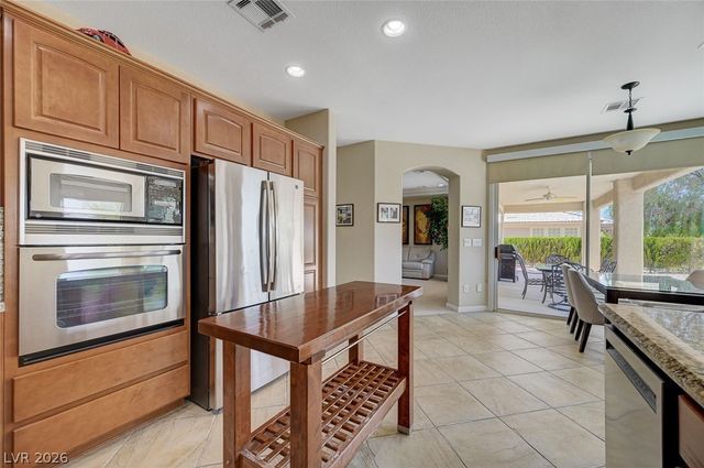 5222 Fiore Bella Boulevard, Las Vegas, NV 89135