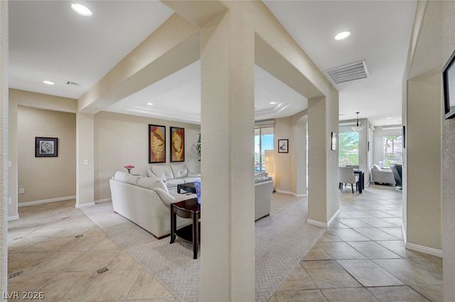 5222 Fiore Bella Boulevard, Las Vegas, NV 89135