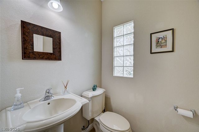 5222 Fiore Bella Boulevard, Las Vegas, NV 89135