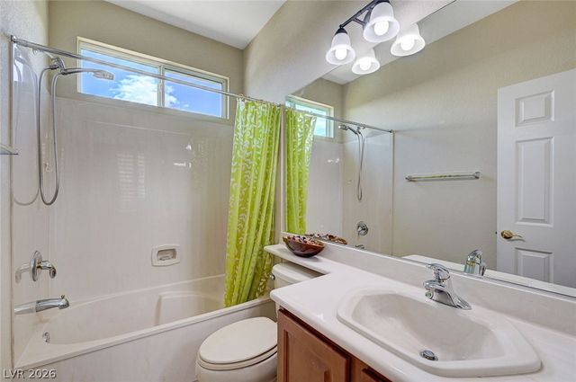 5222 Fiore Bella Boulevard, Las Vegas, NV 89135