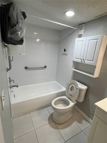 2700 COCONUT BAY LANE 2C, Sarasota, FL 34237