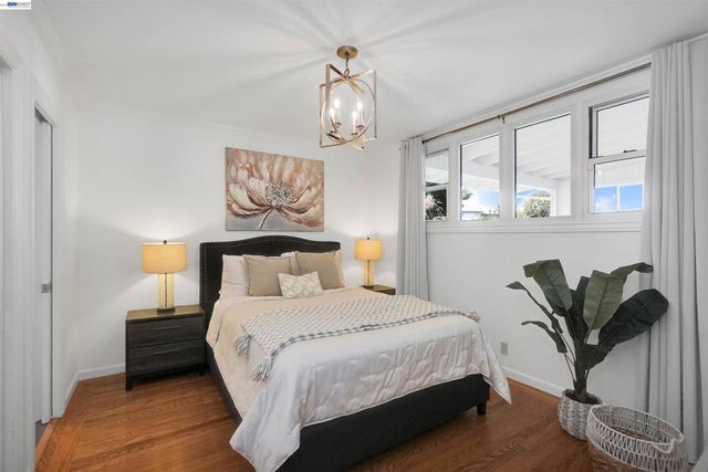 278 Saint Andrews St, Hayward, CA 94544