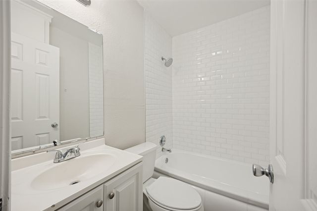 1541 Briarcliff Road, Dallas, TX 75235