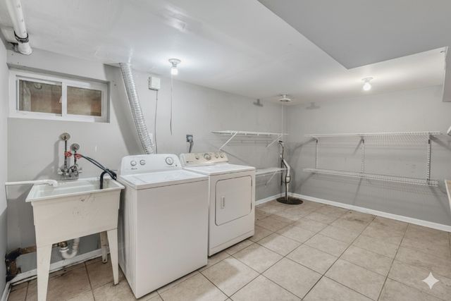 822 Colonial Drive B, Wheeling, IL 60090