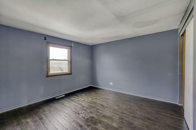 822 Colonial Drive B, Wheeling, IL 60090