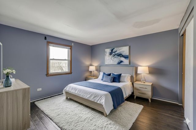 822 Colonial Drive B, Wheeling, IL 60090