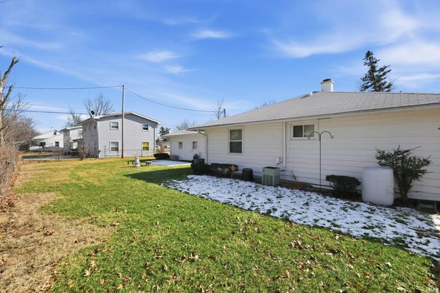 4317 Hessen Cassel Road, Fort Wayne, IN 46806