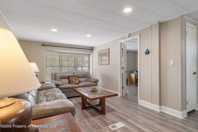 14310 Rialto Avenue, Brooksville, FL 34613