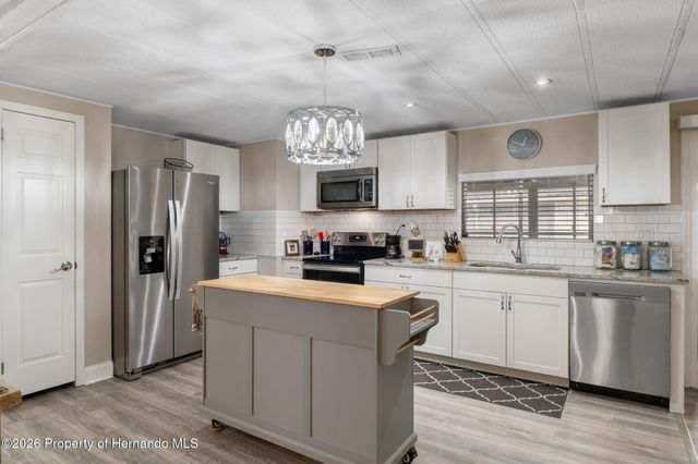 14310 Rialto Avenue, Brooksville, FL 34613