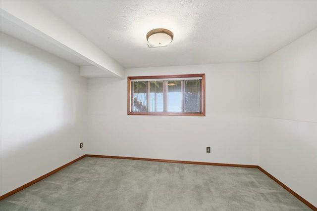 3819 S Alder Dr, Spokane, WA 99223