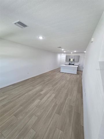 3723 KING HILL DRIVE, Haines City, FL 33844