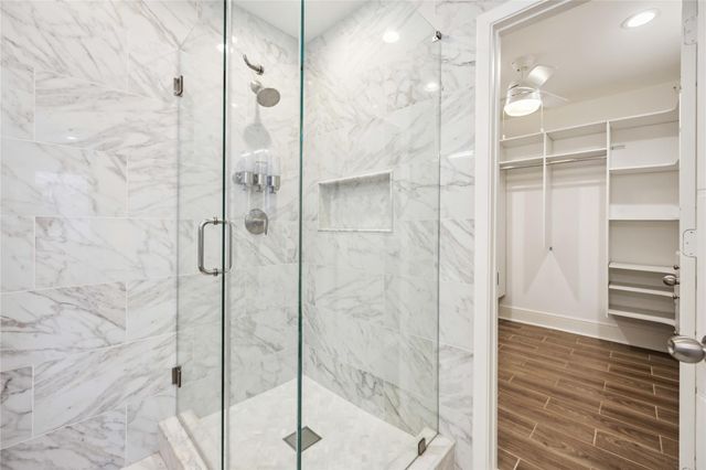 6306 Pineshade Lane, Houston, TX 77008