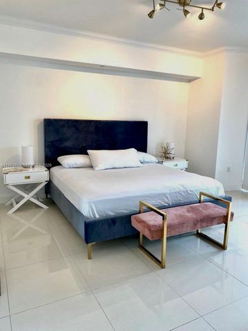 465 BRICKELL AVE 1106, Miami, FL 33131