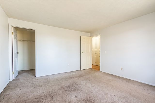 27 Garrison Drive, Perinton, NY 14450