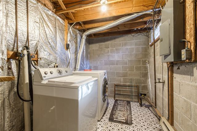 27 Garrison Drive, Perinton, NY 14450