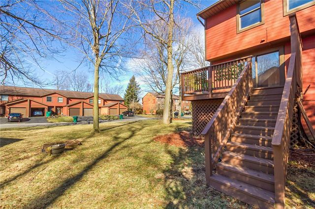 27 Garrison Drive, Perinton, NY 14450