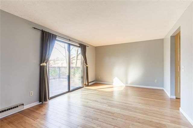 27 Garrison Drive, Perinton, NY 14450