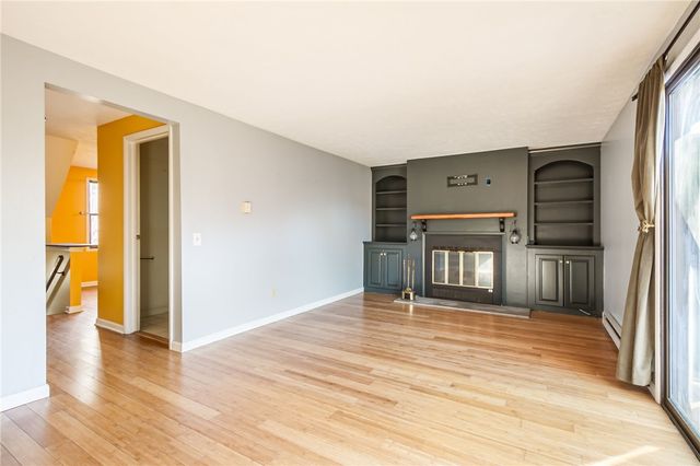 27 Garrison Drive, Perinton, NY 14450