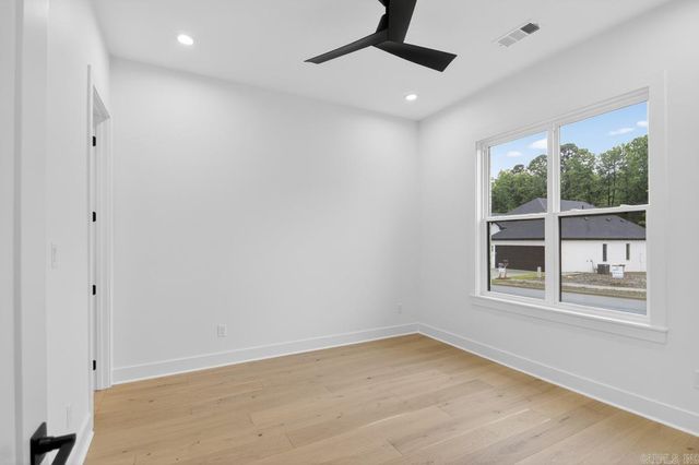 115 Kinley Loop, Little Rock, AR 72223