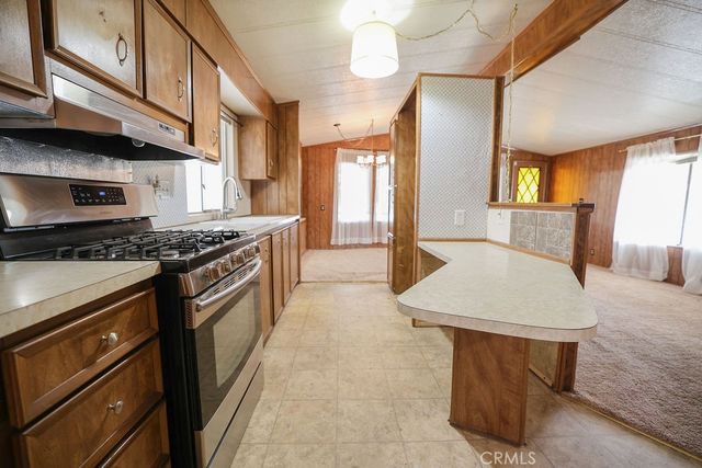 282 N La Paloma, San Jacinto, CA 92582