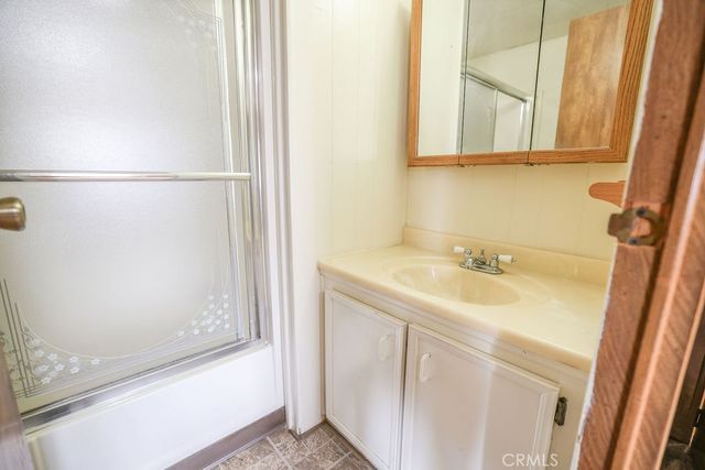 282 N La Paloma, San Jacinto, CA 92582