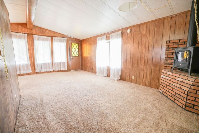 282 N La Paloma, San Jacinto, CA 92582