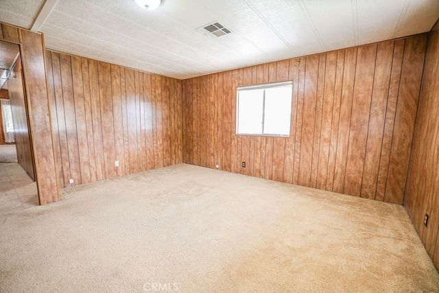 282 N La Paloma, San Jacinto, CA 92582