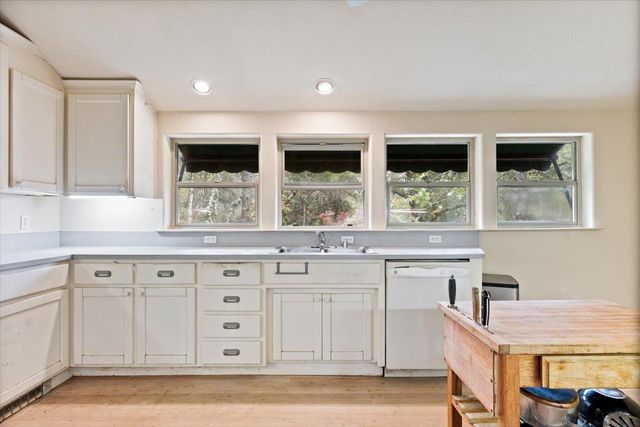 13375 Rue Montaigne, Oregon House, CA 95962