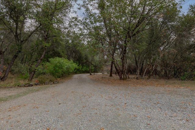 13375 Rue Montaigne, Oregon House, CA 95962