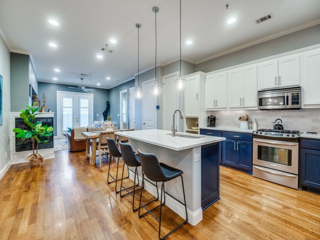 5800 Mccommas Boulevard A108, Dallas, TX 75206
