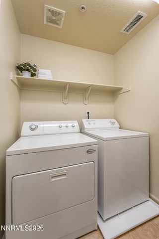 5790 Vista Serena Way 104, Sparks, NV 89436