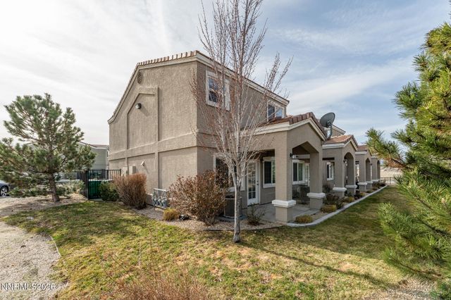 5790 Vista Serena Way 104, Sparks, NV 89436
