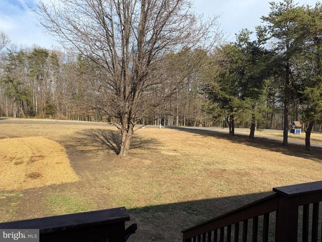 2900 BLOUNT DR, Bumpass, VA 23024