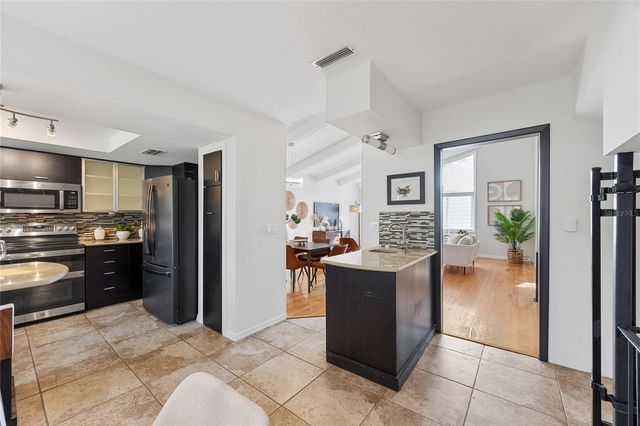 14265 85TH AVENUE, Seminole, FL 33776