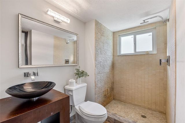 14265 85TH AVENUE, Seminole, FL 33776