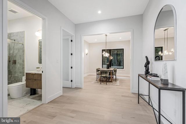 4916 RIDGEWOOD RD, Alexandria, VA 22312