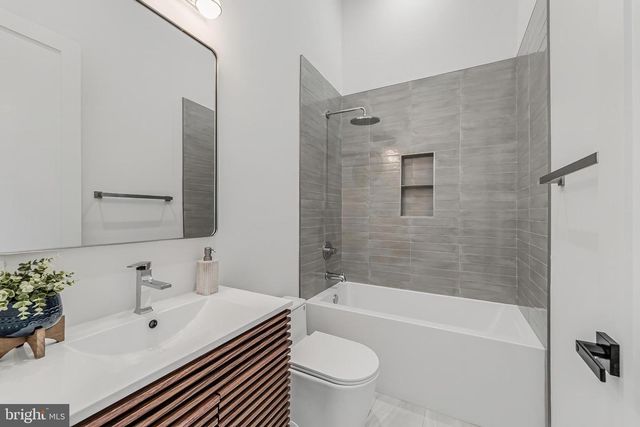 4916 RIDGEWOOD RD, Alexandria, VA 22312