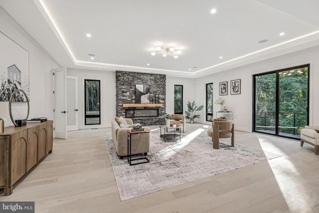 4916 RIDGEWOOD RD, Alexandria, VA 22312