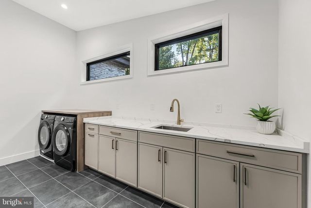 4916 RIDGEWOOD RD, Alexandria, VA 22312