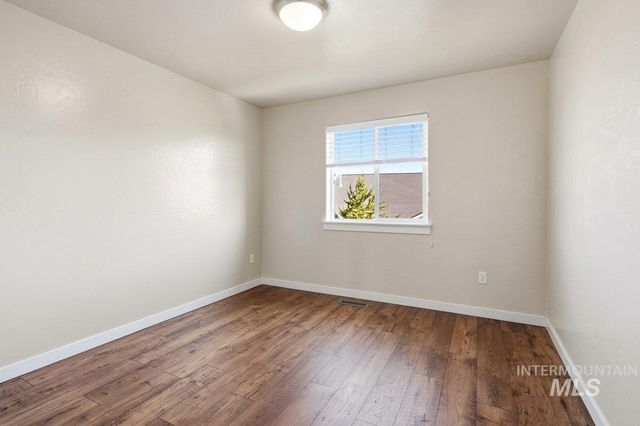 7028 W Ring Perch Court, Boise, ID 83709