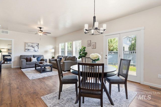 7028 W Ring Perch Court, Boise, ID 83709